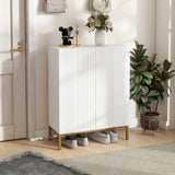 Shoe storage cabinet with adjustable shelves