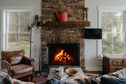 Créer un espace cozy pour l'hiver québécois : mobilier et ambiance