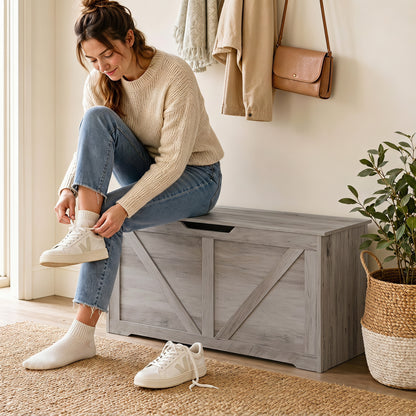 Rustic storage chest with safety hinges