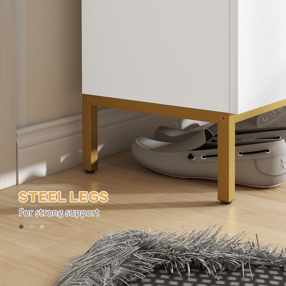 Shoe storage cabinet with adjustable shelves