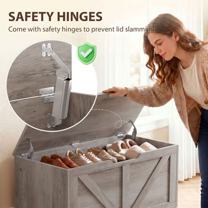 Rustic storage chest with safety hinges