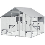 Gran recinto exterior de metal para gatos con refugio impermeable