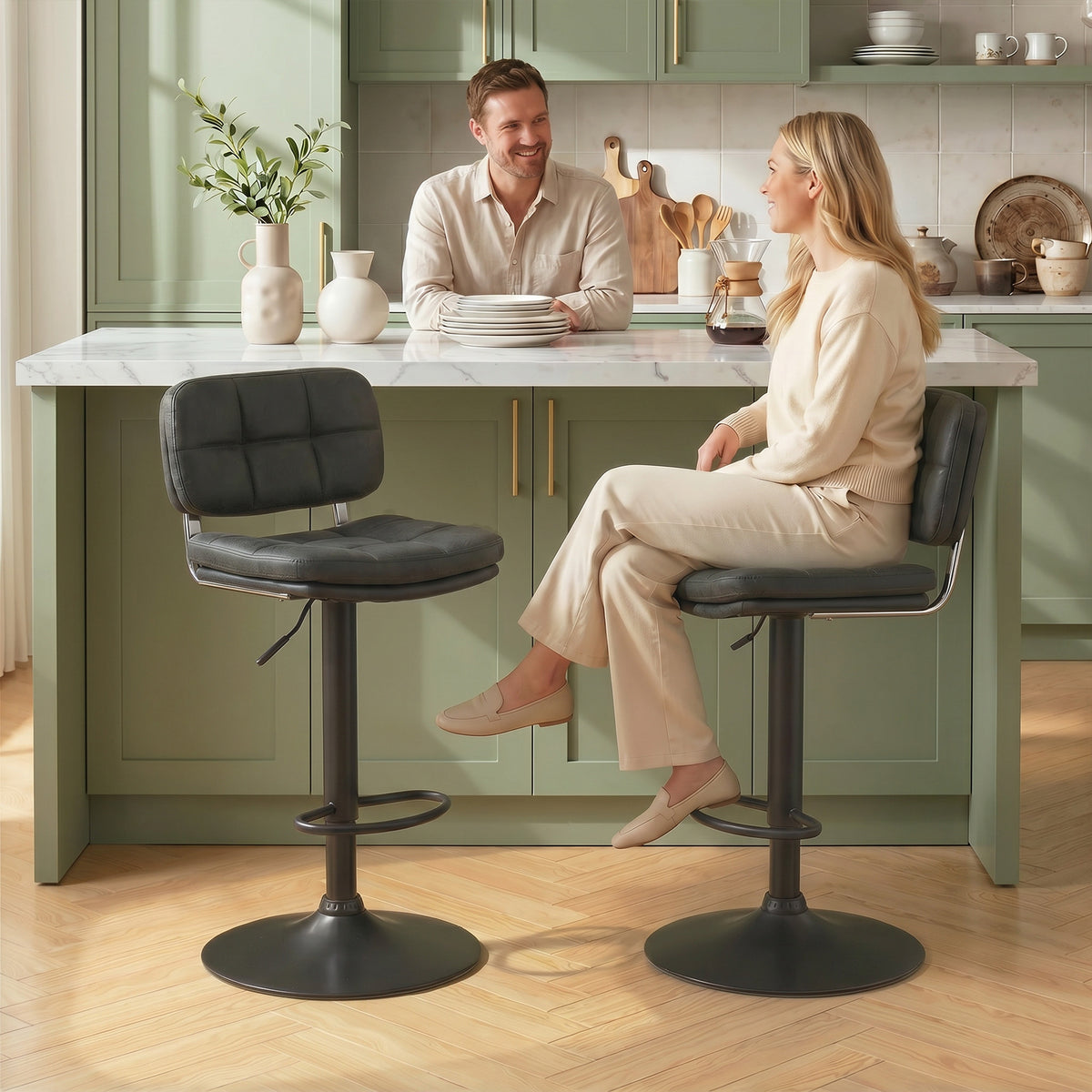 Set of 2 swivel bar stools