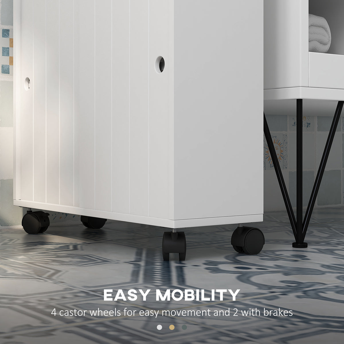 Mueble de almacenamiento estrecho con ruedas para baño