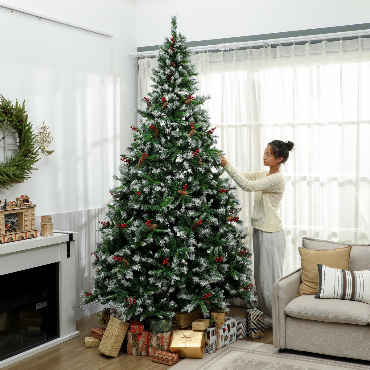Árbol de Navidad artificial nevado preiluminado