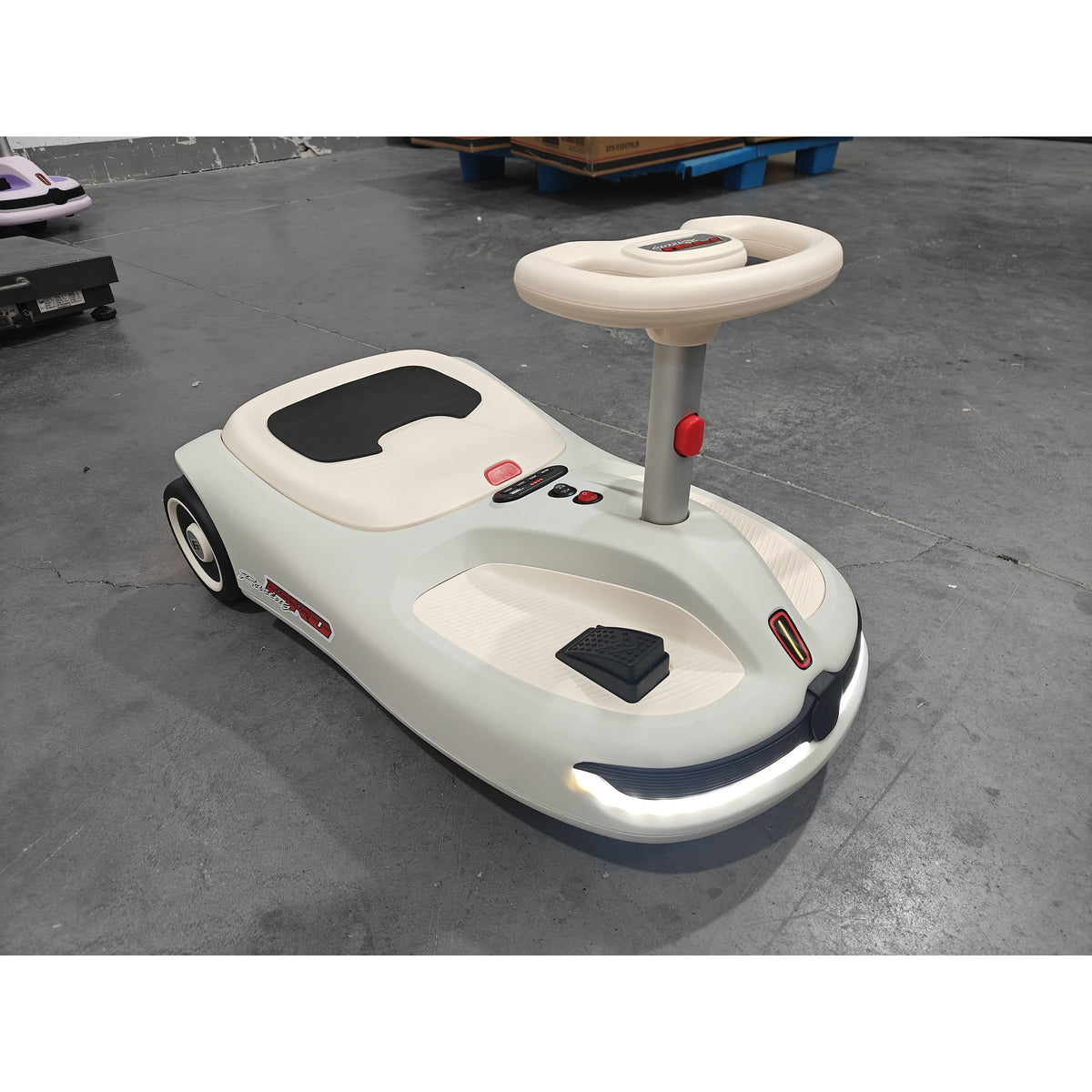 Electric wiggle car for kids with two speeds