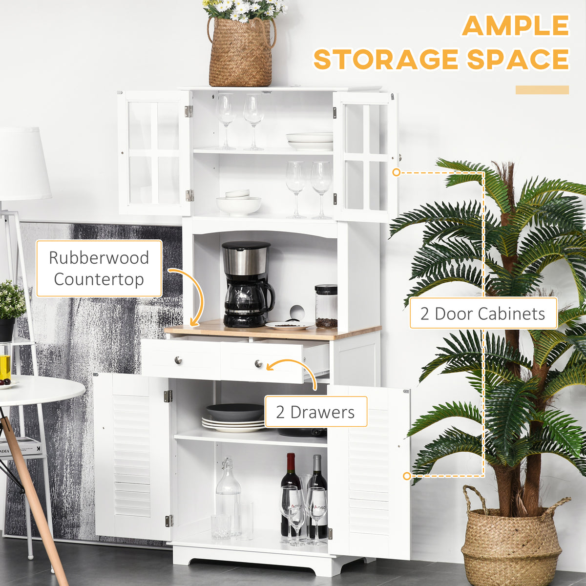Aparador de cocina estilo costero con puertas de vidrio
