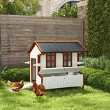 Gallinero elevado de madera con rampa y nido