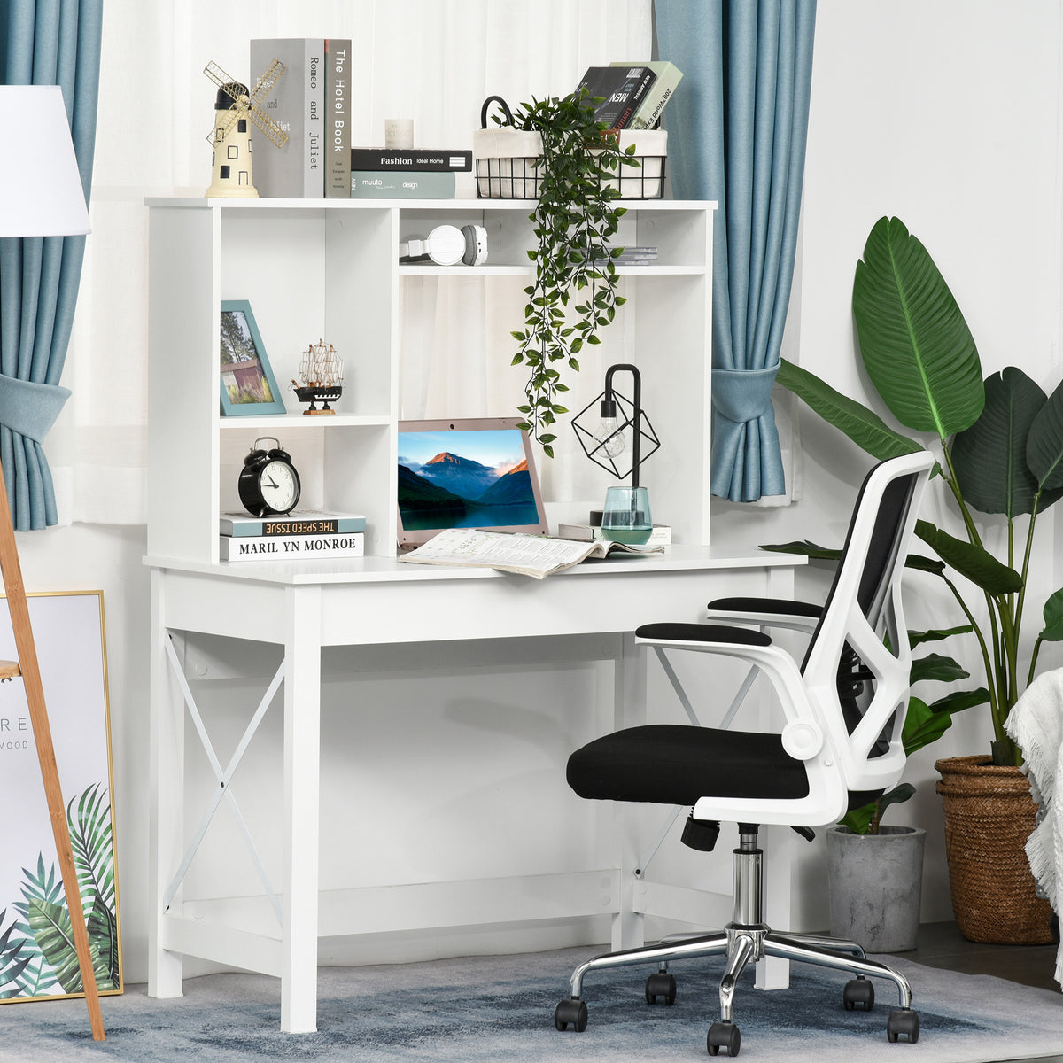 Computer Desk with Storage Hutch