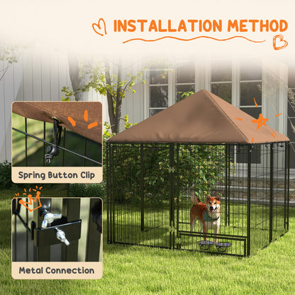 Corral exterior para perros con techo y bebederos giratorios
