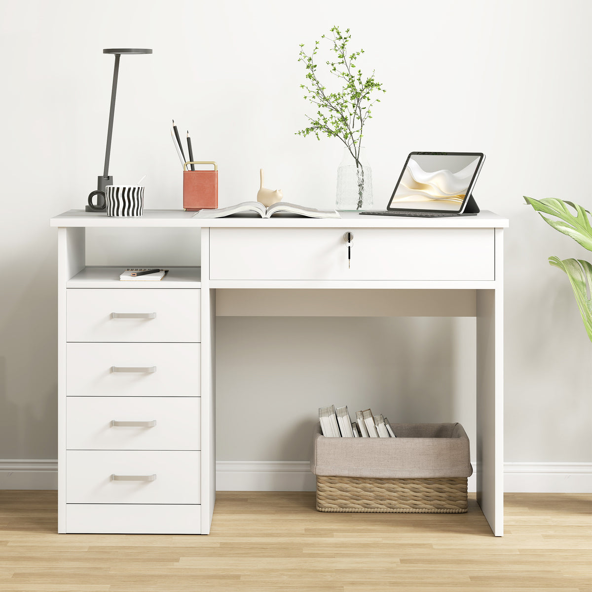 Computer Desk with Lockable Drawer and Storage