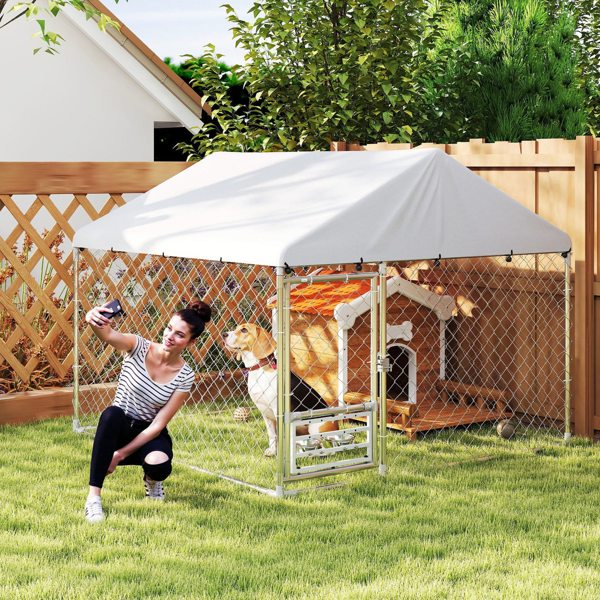 Outdoor dog kennel with bowls and resistant cover