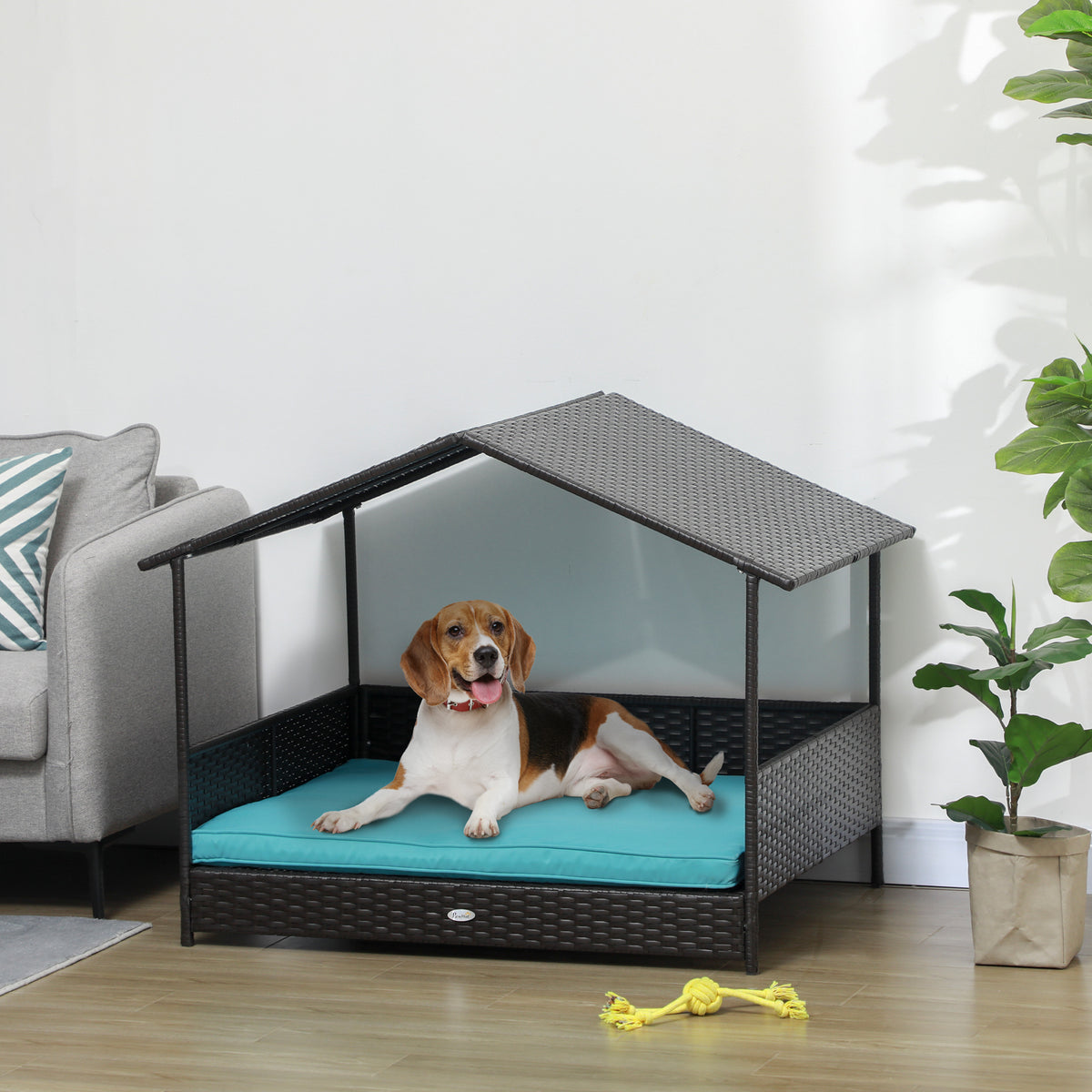 Cama elevada para perros con toldo de ratán