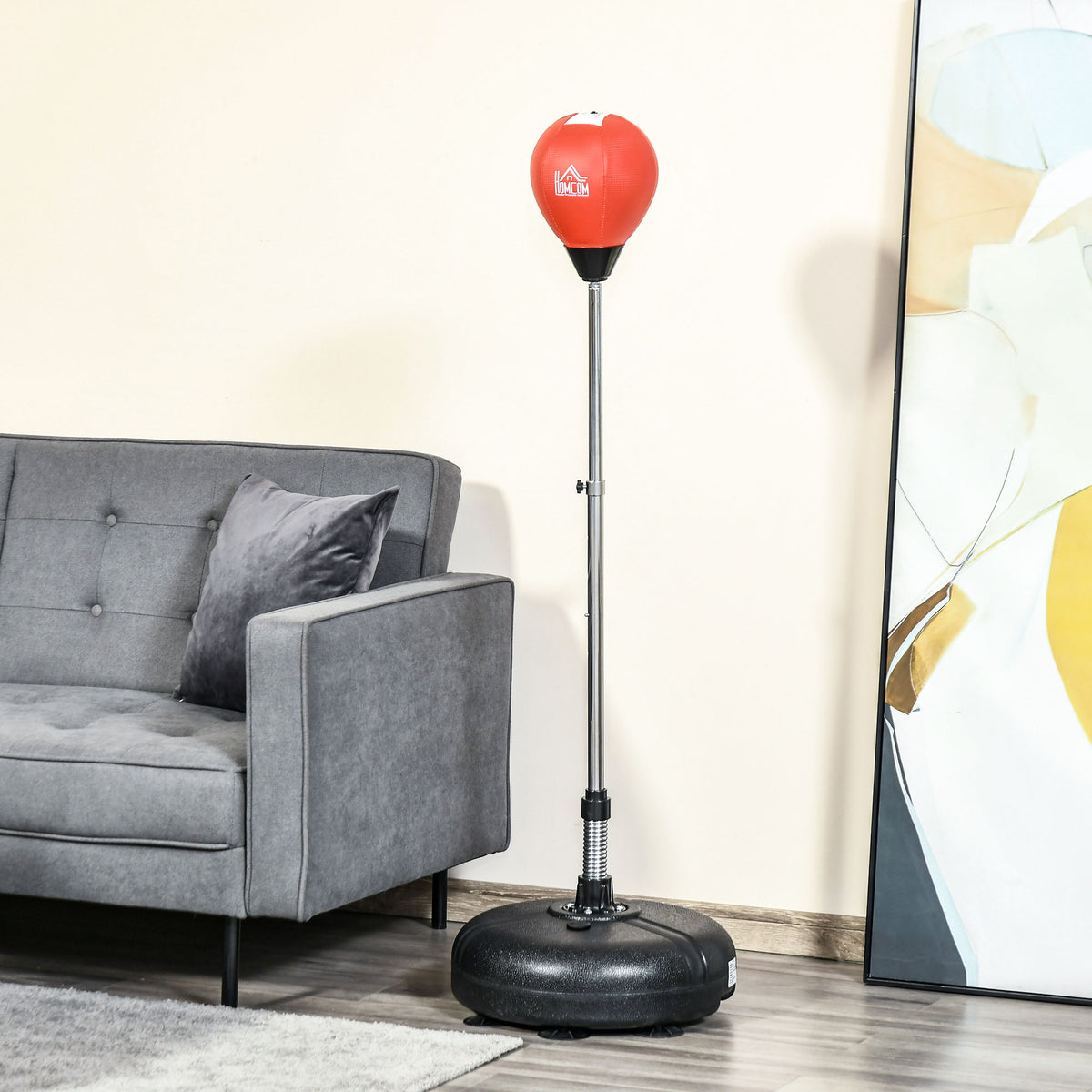 Freestanding reflex punching bag with stand