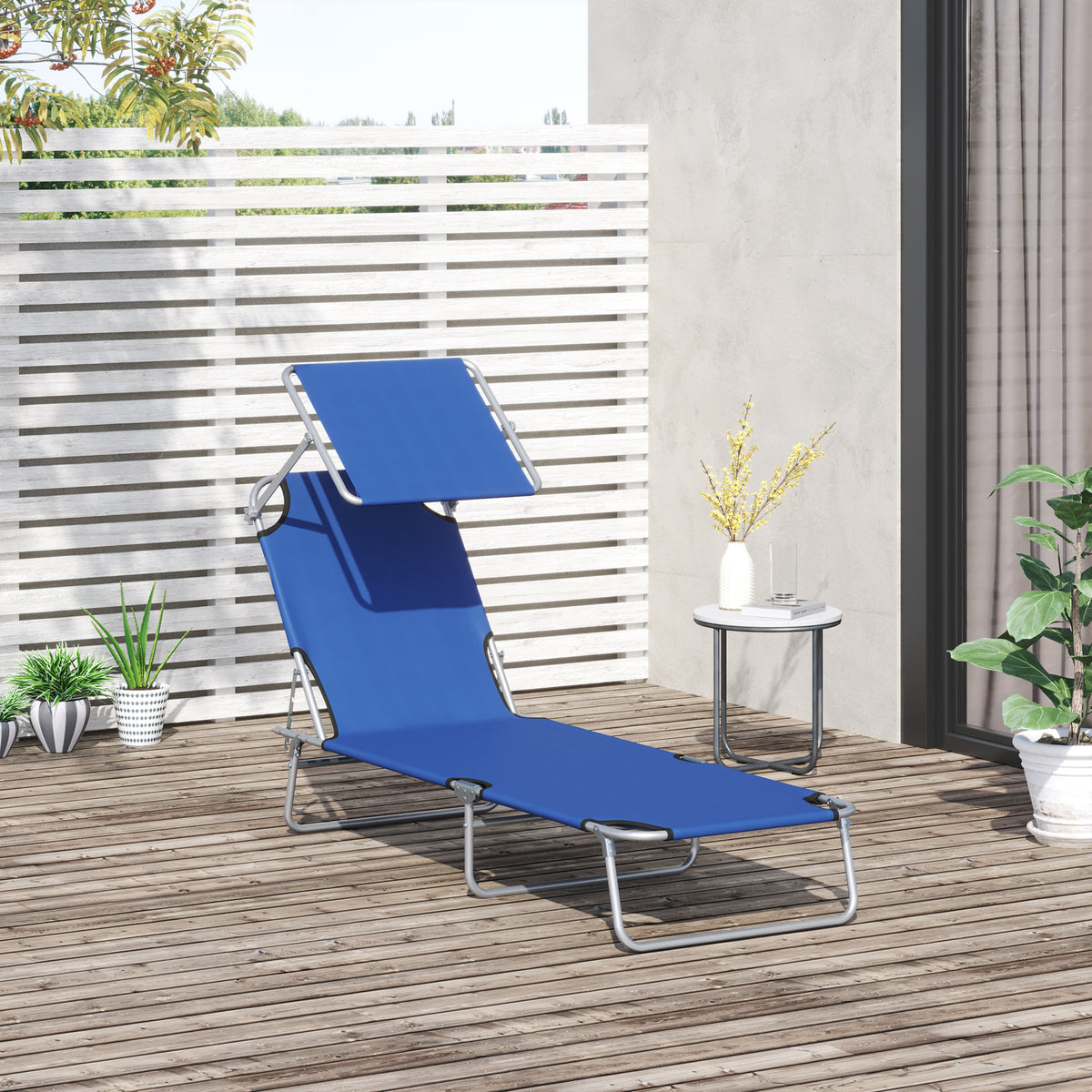 Folding Lounge Chair with Adjustable Sun Shade