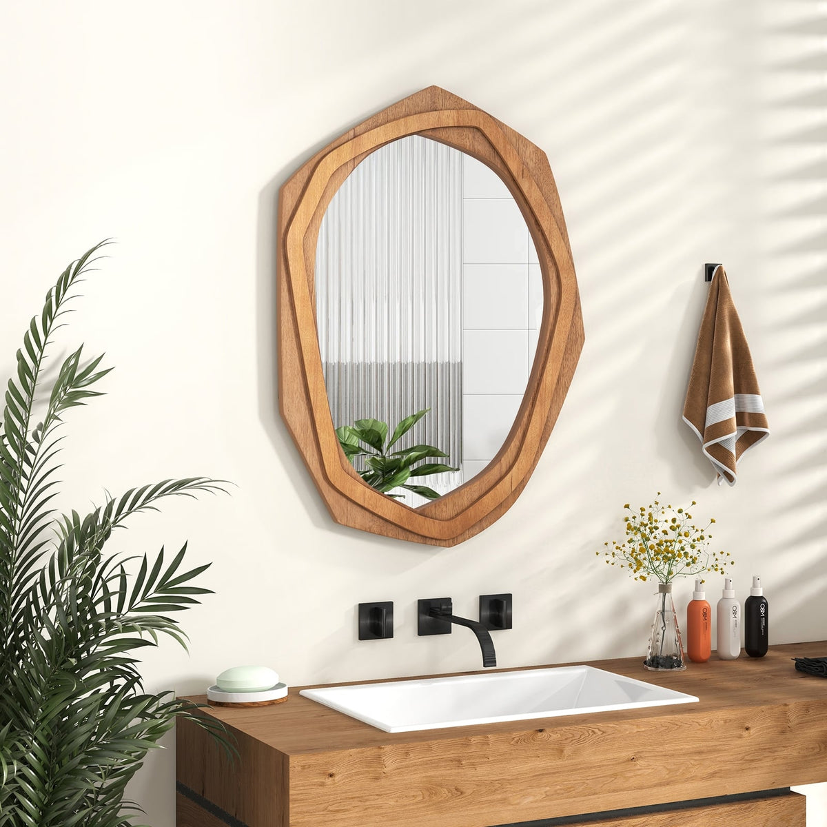 Miroir mural irrégulier décoratif moderne