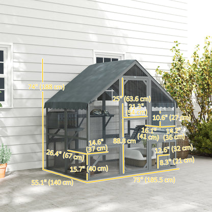 Corral exterior de madera para gatos con techo impermeable